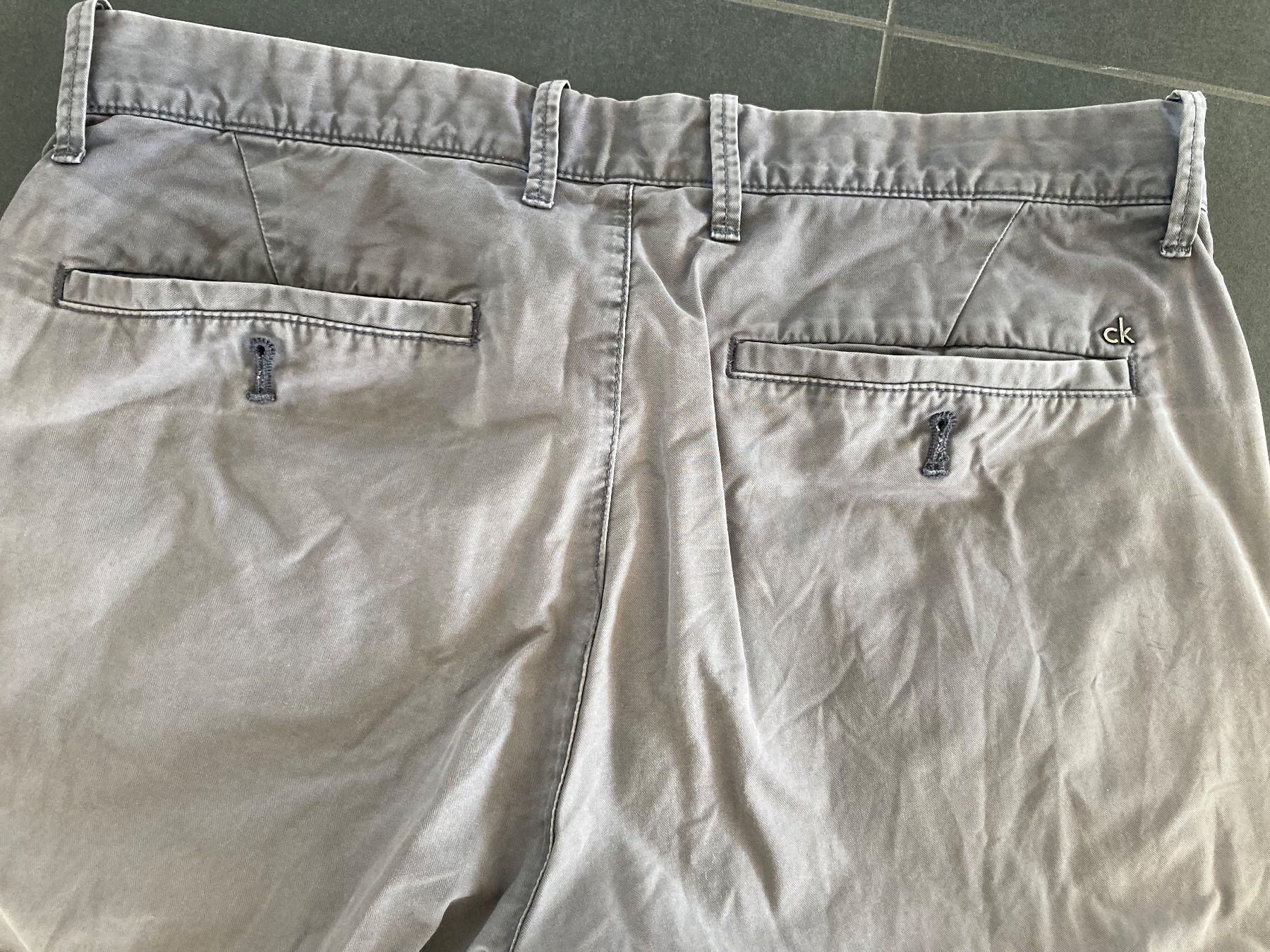 Calvin Klein Pantalons: Calvin Klein – D'occasion à Bülach par Stellina72 3