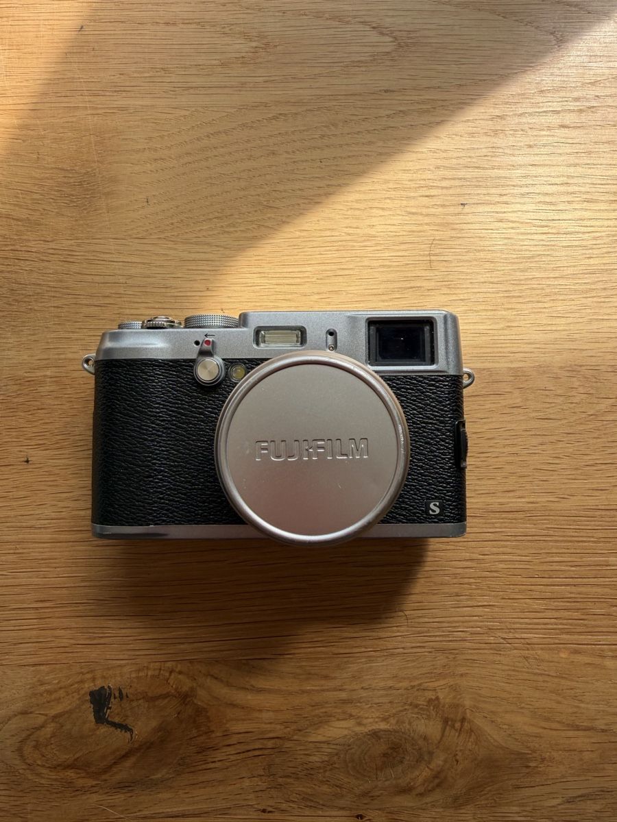 Fujifilm Fotocamera: Fuji X100S – Usato da Belmont-sur-Lausanne venduto da nicolasrippstein