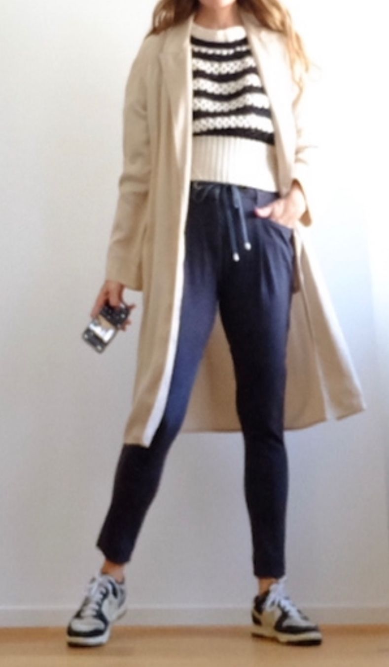 Zara Pulls & Sweat-shirts: ZARA limited edition WoW Strickpullover – D'occasion à Jona par vanessasupermarket20
