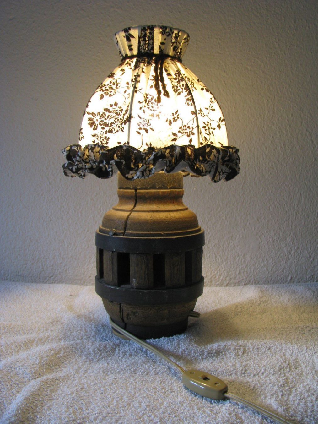Lampen: Lampe aus Wagenradnabe – Gebraucht aus Küblis von Corvus8595