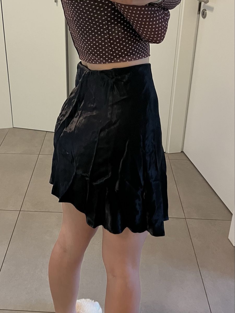 H&M Gonne: Jupe H&M taille M, 100% Viscose  – Nuovo (secondo la descrizione) da Aigle venduto da sow_m7gm 2