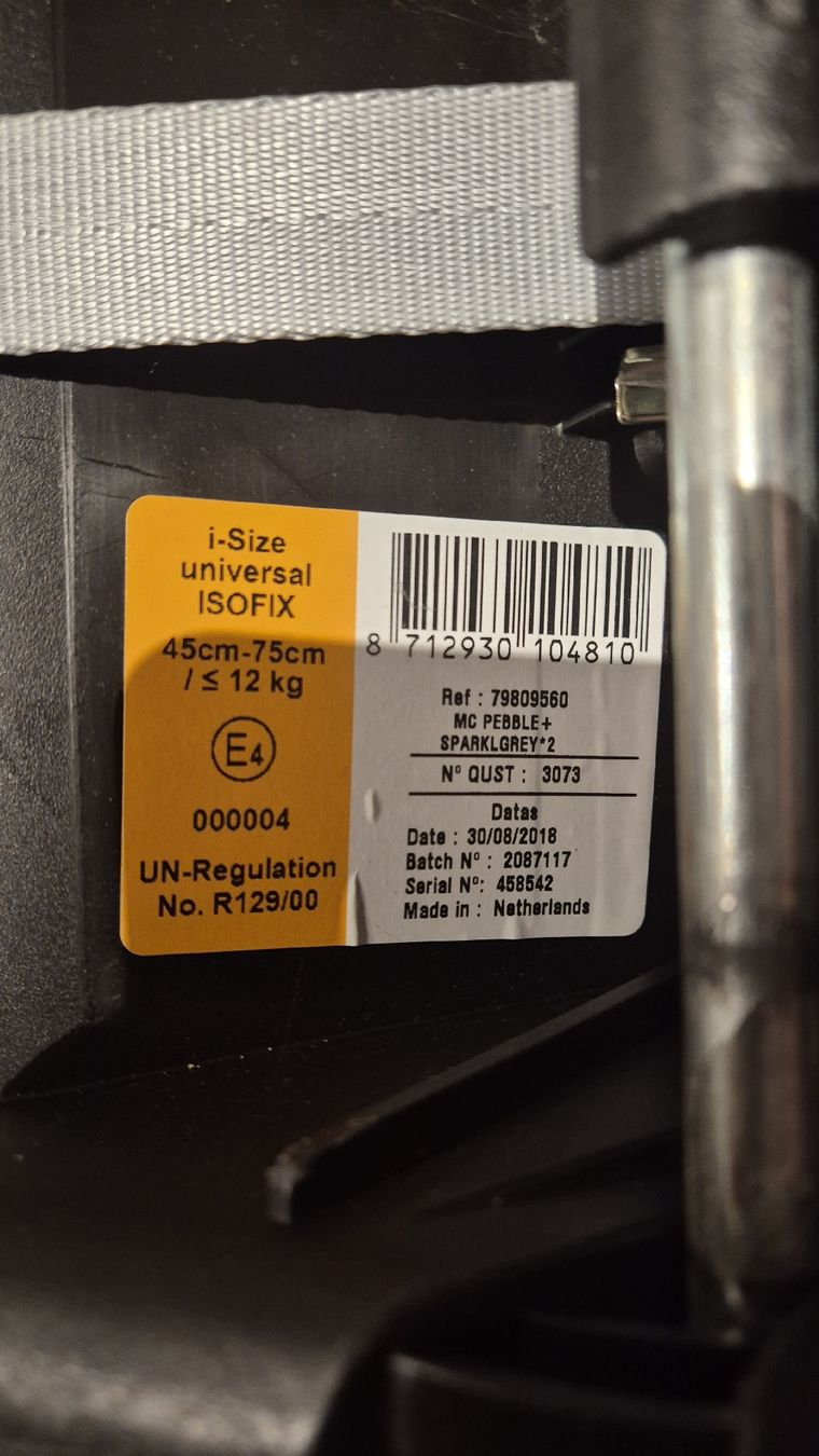Maxi-Cosi Seggiolini per auto: Maxi Cosi inkl Isofix Station – Usato da Pfäffikon ZH venduto da dakine26 1