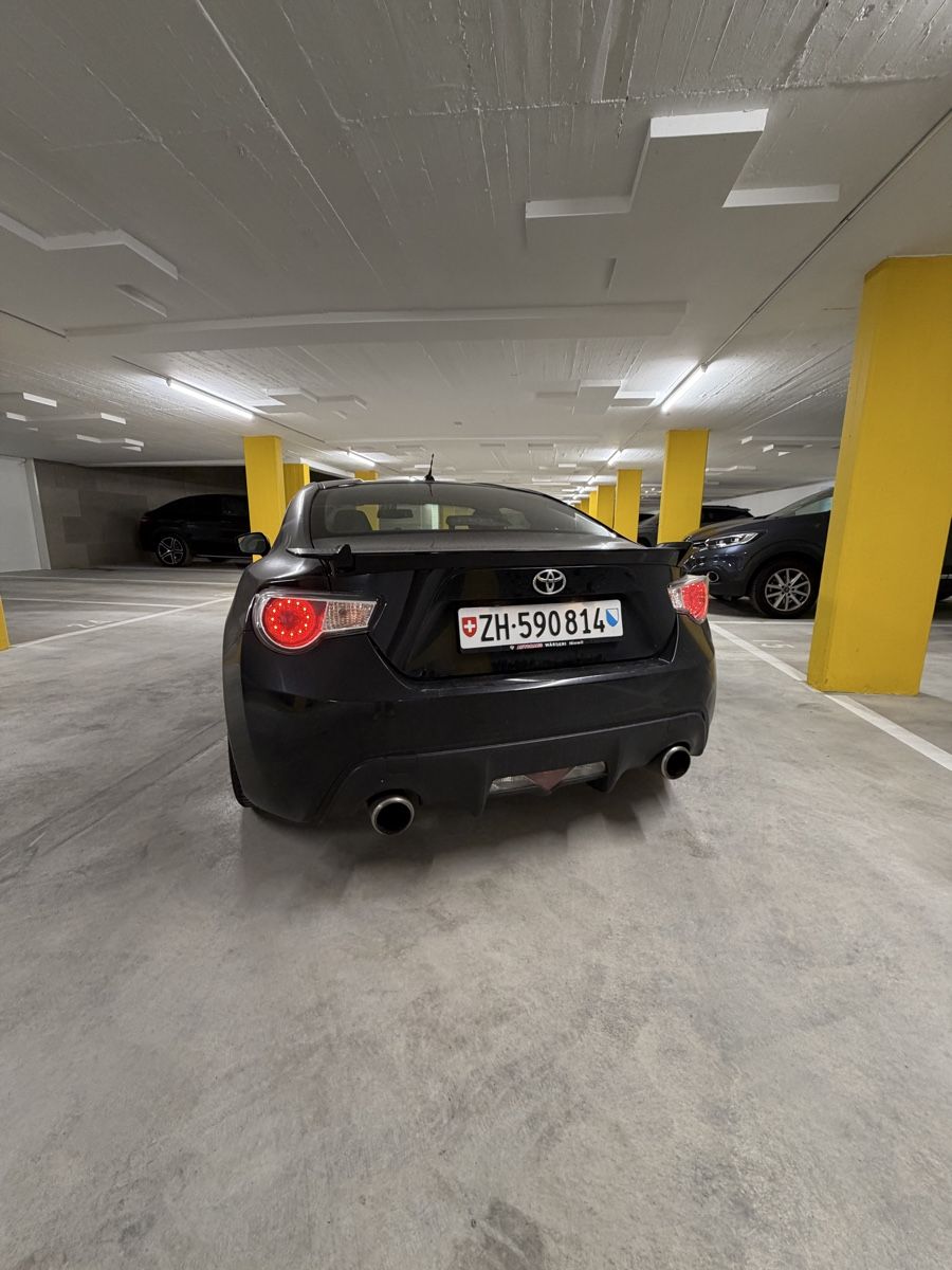 Toyota Automobili: Toyta GT86 2012 – Usato da Zürich venduto da User627528538 5