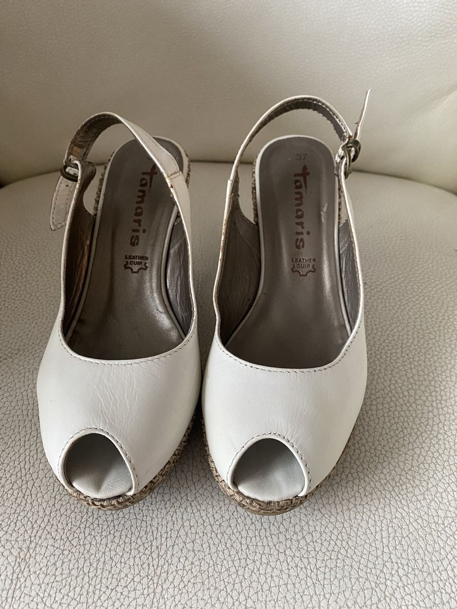 Tamaris Scarpe da donna: Leather wedges – Usato da Zürich venduto da Yuece