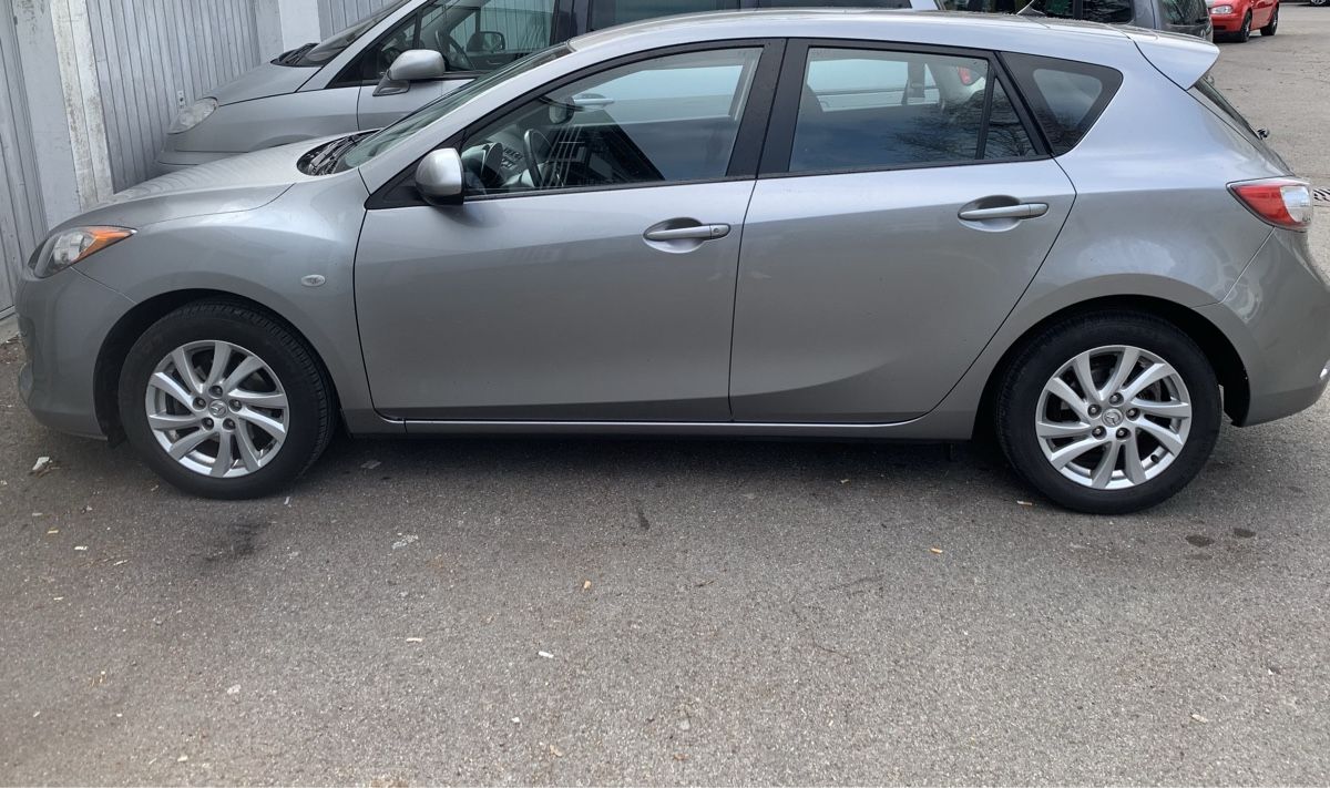 Mazda Autos: Mazda 3, ab frisch MFK, ab Service – Gebraucht aus Bern von AliceHo