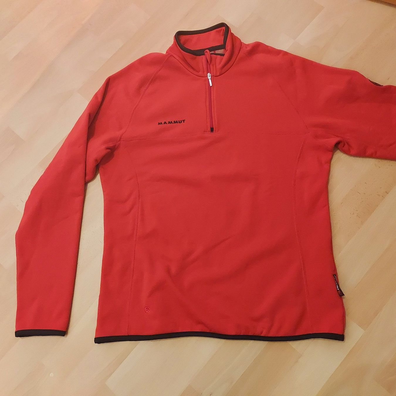 Mammut Pullover & Sweatshirts: **Schöner roter Fleece Pullover von Mammut, Gr. XL** – Gebraucht aus Staffelbach von alibaba67