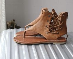 Braune Schnürsandalen Zehentrenner Gr. 38 Neu Sommerlook