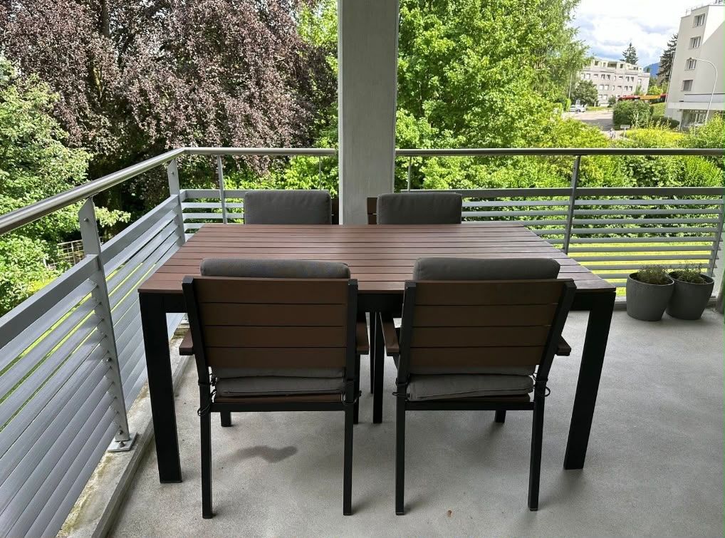 Ikea Tavoli: Gartenmöbel-Set Tisch mit 6 Stühlen  – Usato da Wädenswil venduto da bot_w85m 1