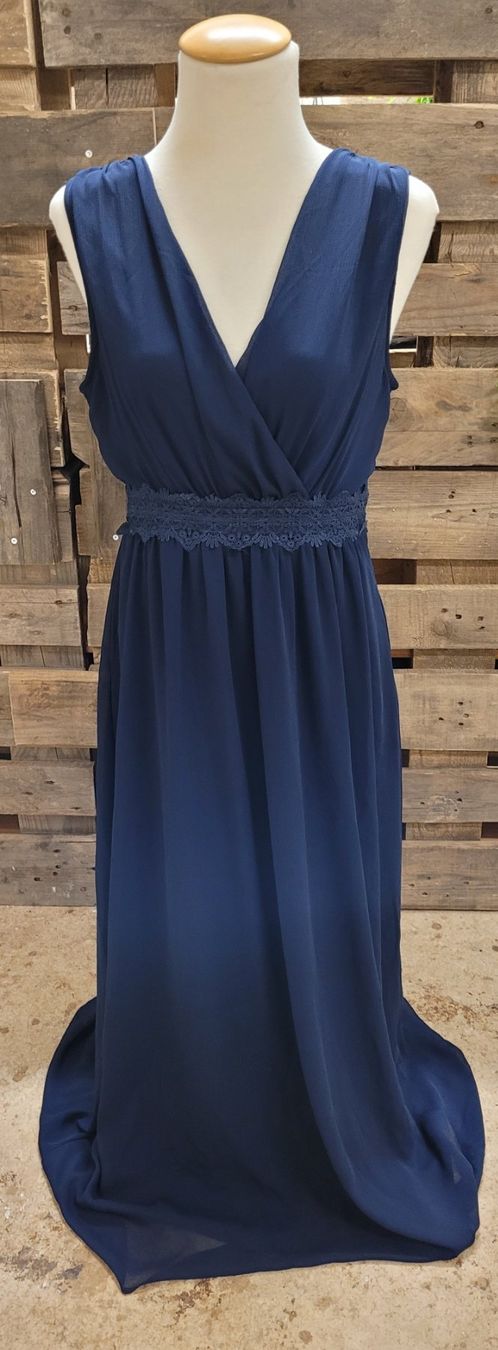 Vila Vestiti: VILA Abendkleid in dunkelblau, Grösse 38 – Nuovo (secondo la descrizione) da Neuhausen venduto da karentaylor