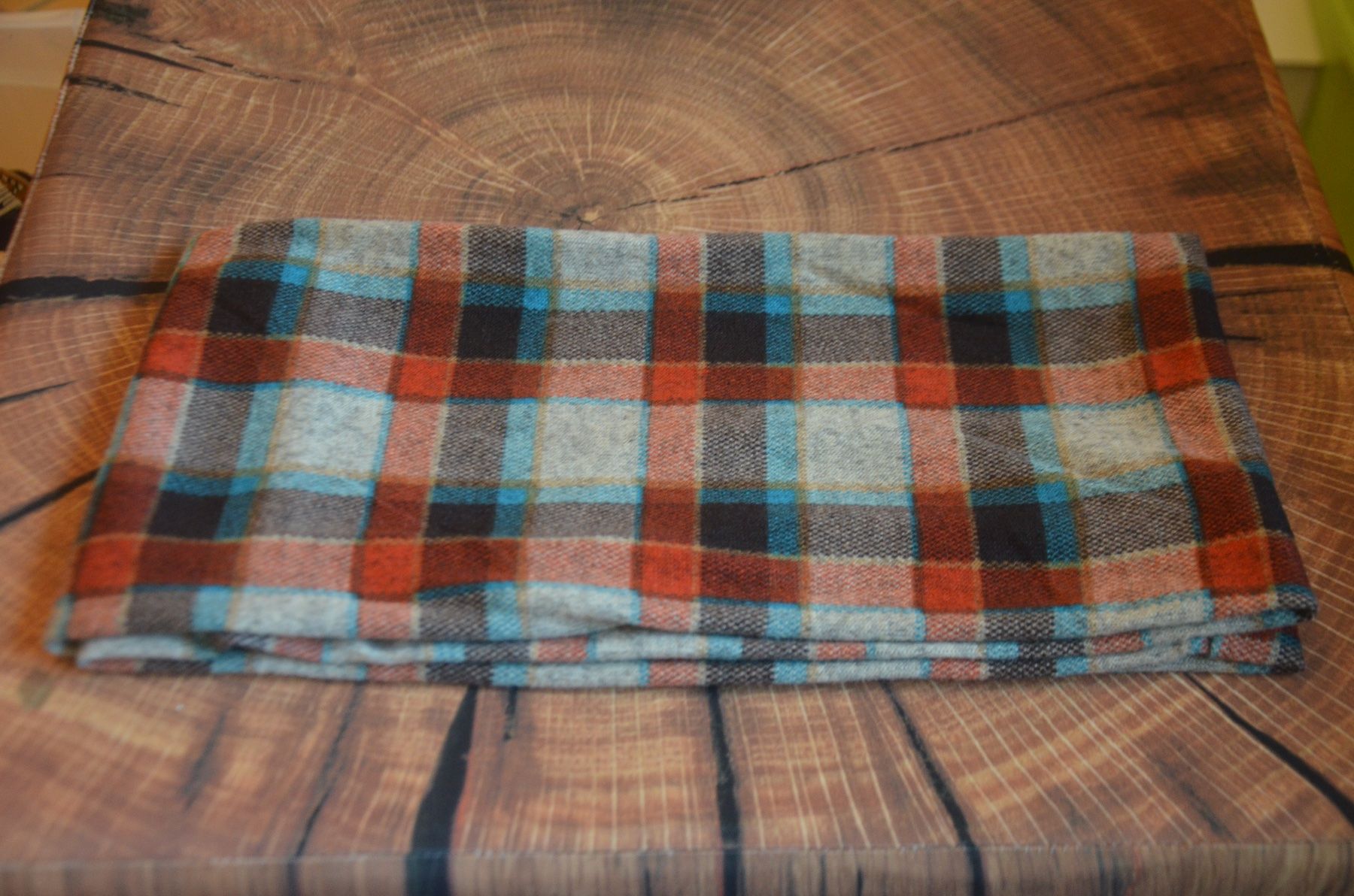 Foulard & Sciarpe: ECHARPE LOOM - NEU - (I) – Nuovo e nell'imballaggio originale da Chiasso venduto da Dolly015 1