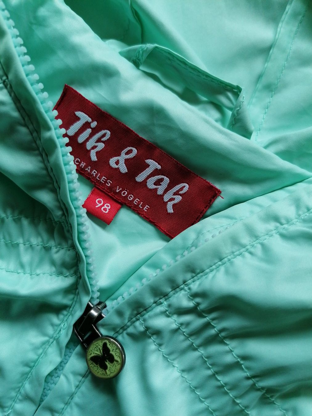 Giacche & Cappotti: Dünne Windjacke Gr. 98 – Usato da Büttikon AG venduto da Amineah 1