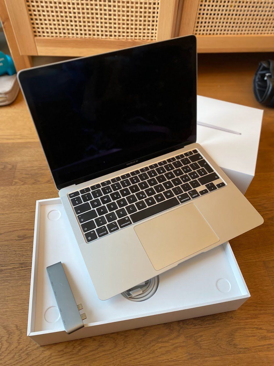 Apple Notebooks: Apple Macbook Air M1 16 GB RAM – Gebraucht aus Zürich von