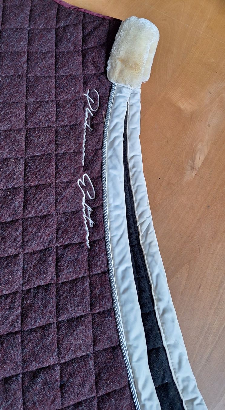 Eskadron Coperte & Accessori: Neuwertige Eskadron Abschwitzdecke – Usato da Milken venduto da Dnybe 1