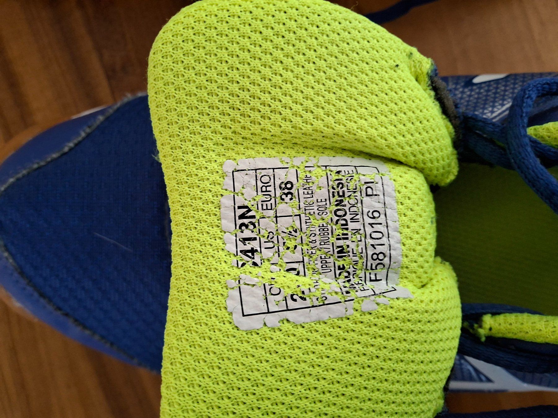 Asics Scarpe per ragazzi: Asics Kinder Hallenschuh blau Grösse 38 – Usato da Sachseln venduto da Cadfael1 4