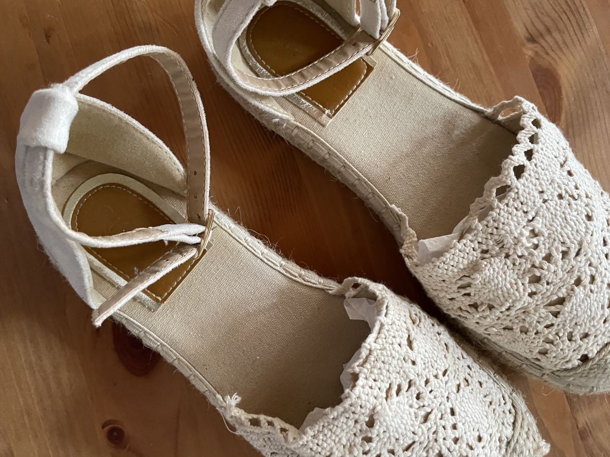 Scarpe da donna: Sandalen Gr. 38, Boho Style – Usato da Münsingen venduto da Secondhand89 1