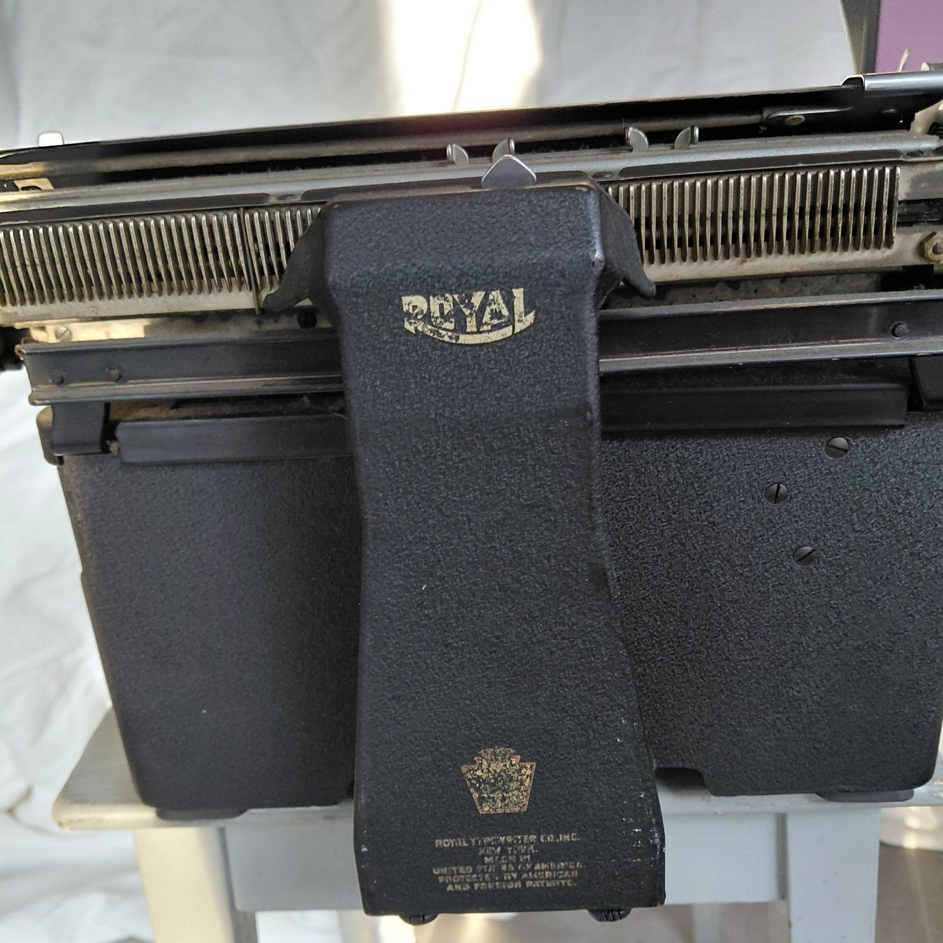 Macchine da scrivere: Schreibmaschine ROYAL – Usato da Zürich venduto da Rosys 2