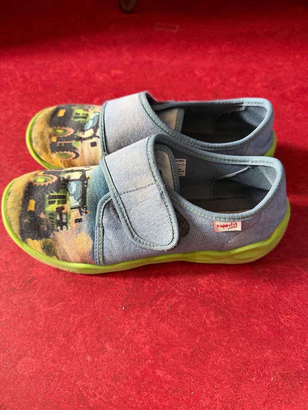 Superfit Scarpe per ragazzi: Hausschuhe Superfit Gr. 31 – Usato da Meilen venduto da Ennovy34 1