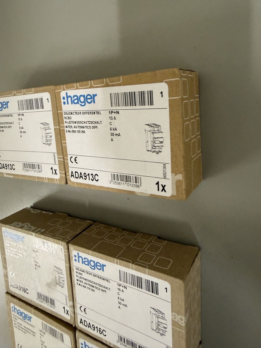 Hager Componenti elettronici: Hager Sicherung fils C13,C16 – Nuovo e nell'imballaggio originale da Zürich venduto da papaplatte 3