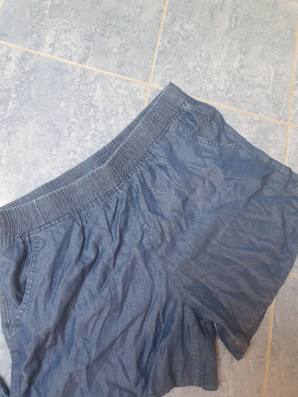 Jeans: Damen Jeans shorts gr. XL – Neu (gemäss Beschreibung) aus Oberbuchsiten von selotius 2