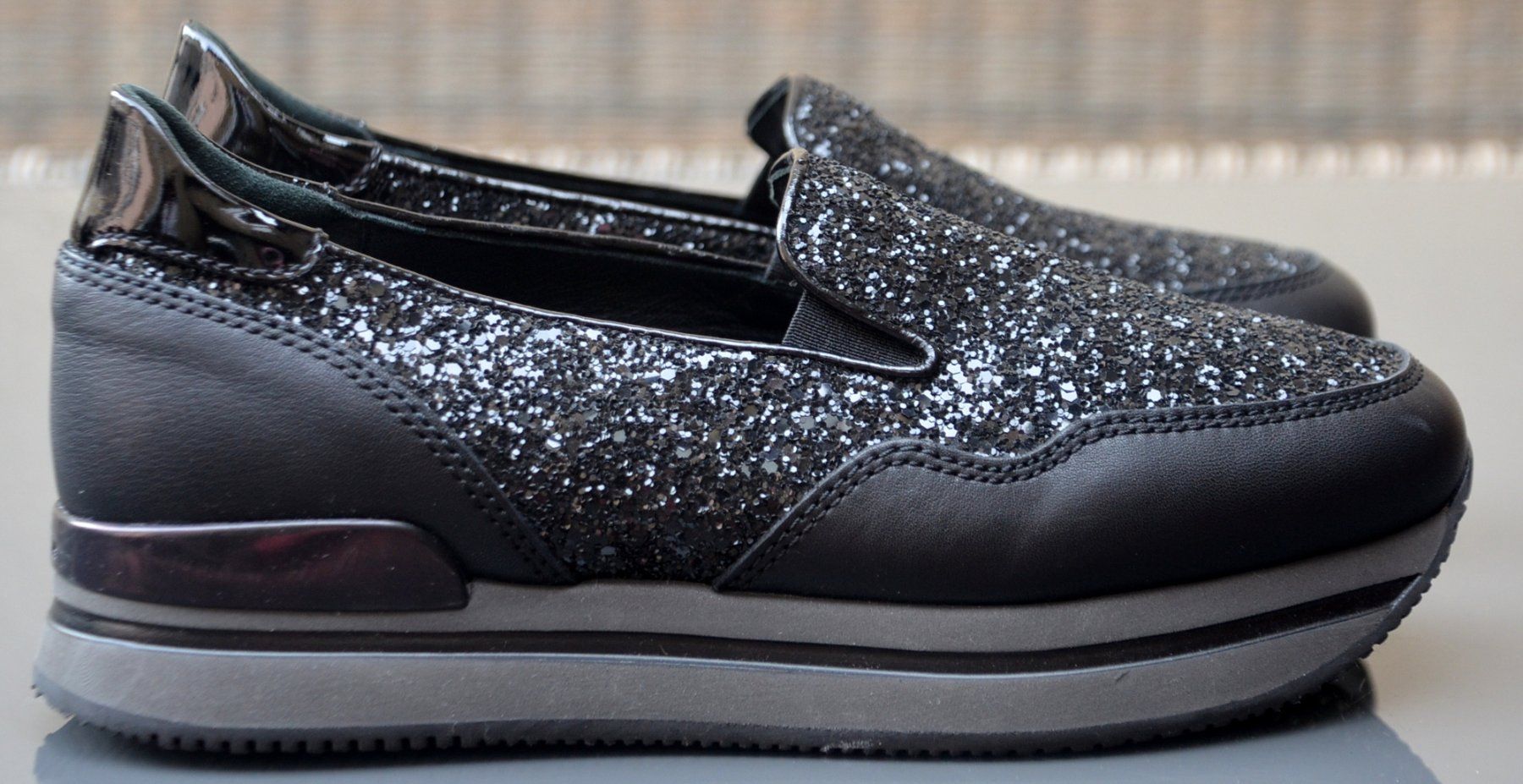 Hogan Scarpe da donna: Hogan Slip-On Schuhe / chaussures   .36 – Nuovo (secondo la descrizione) da Collonges venduto da arashee