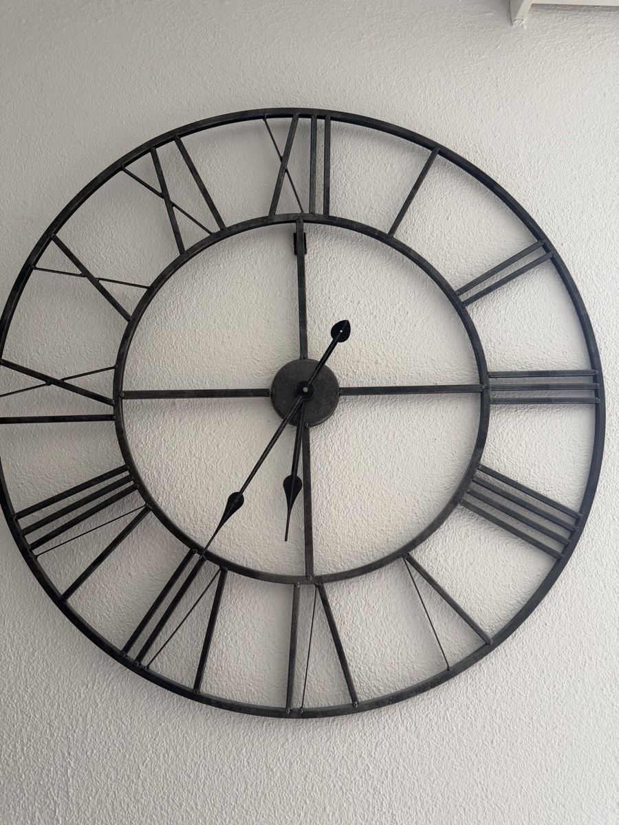 Uhren: Grosse Wanduhr – Gebraucht aus Schöftland von seeraa