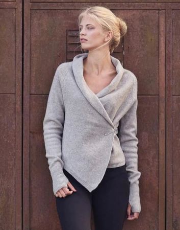 100% organic wool cardigan XS - Beige - Handmade - New