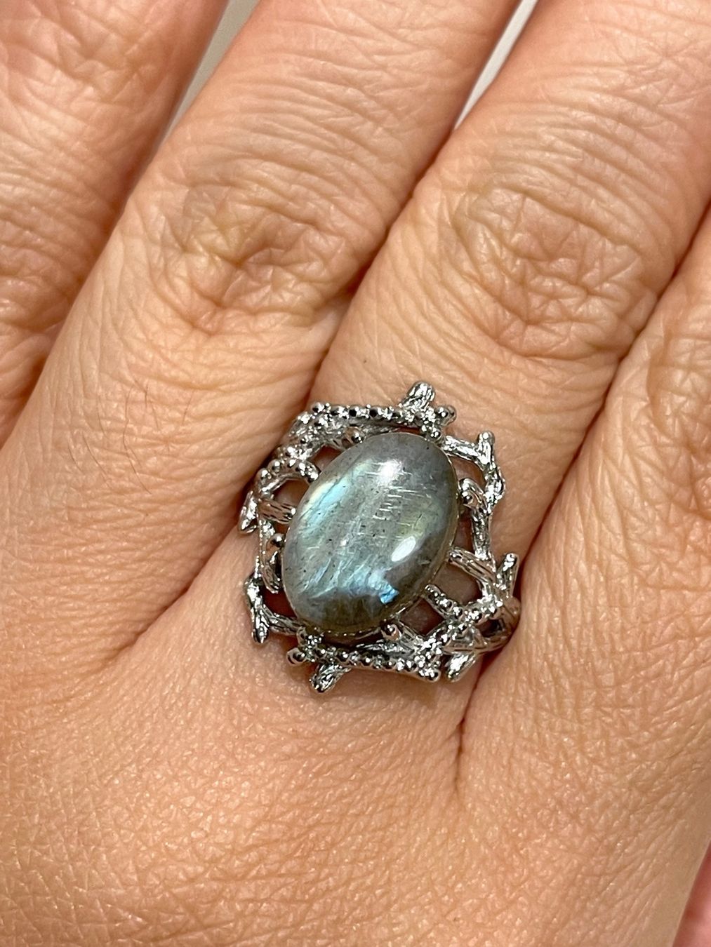 Ringe: Ring aus sehr schimmerndem Labradorit – Neu und originalverpackt aus Schiers von sisikristall 1