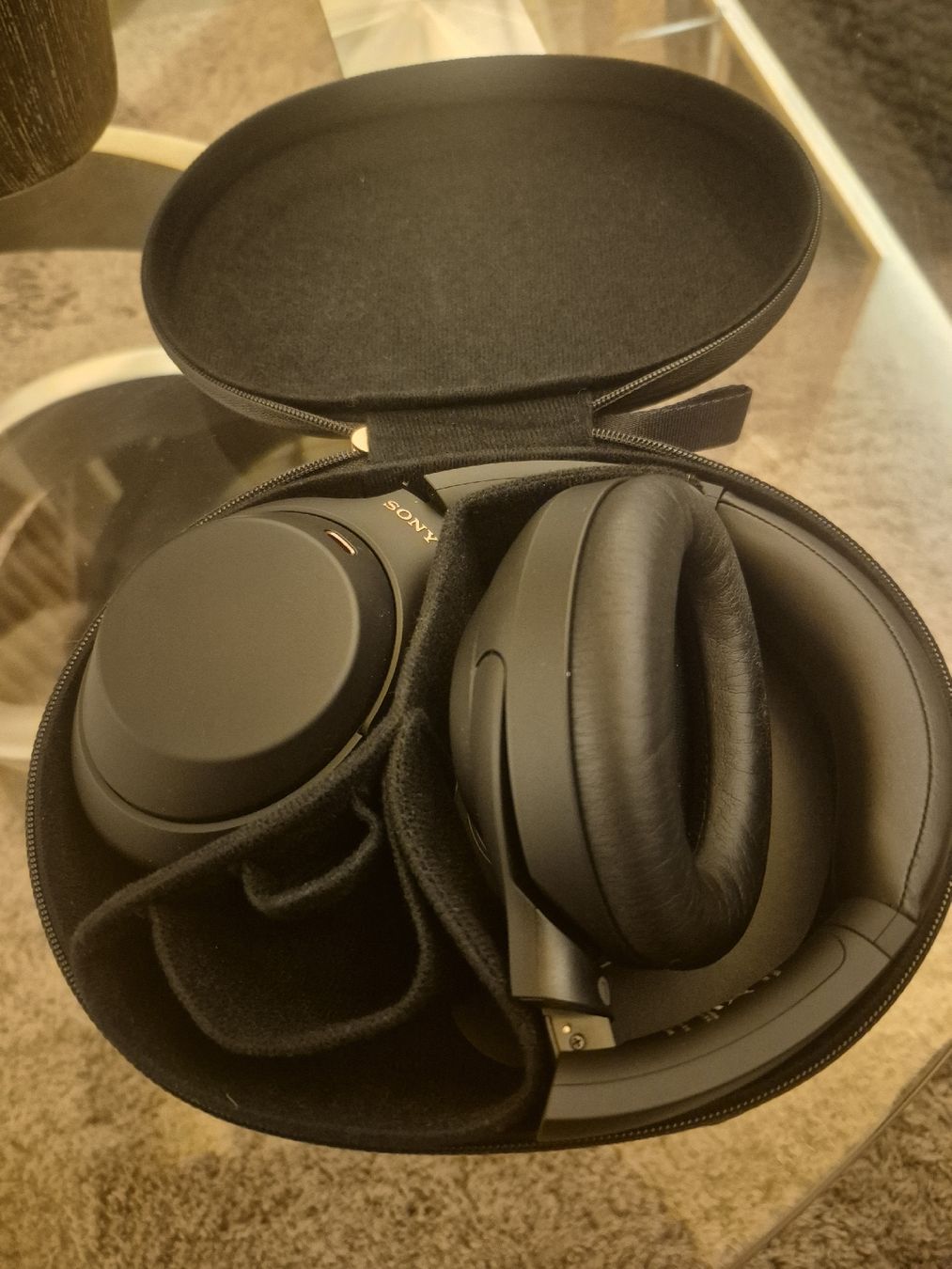 Sony Cuffie: Casque Sony WH-1000XM4 – Usato da Veysonnaz venduto da Deboule77