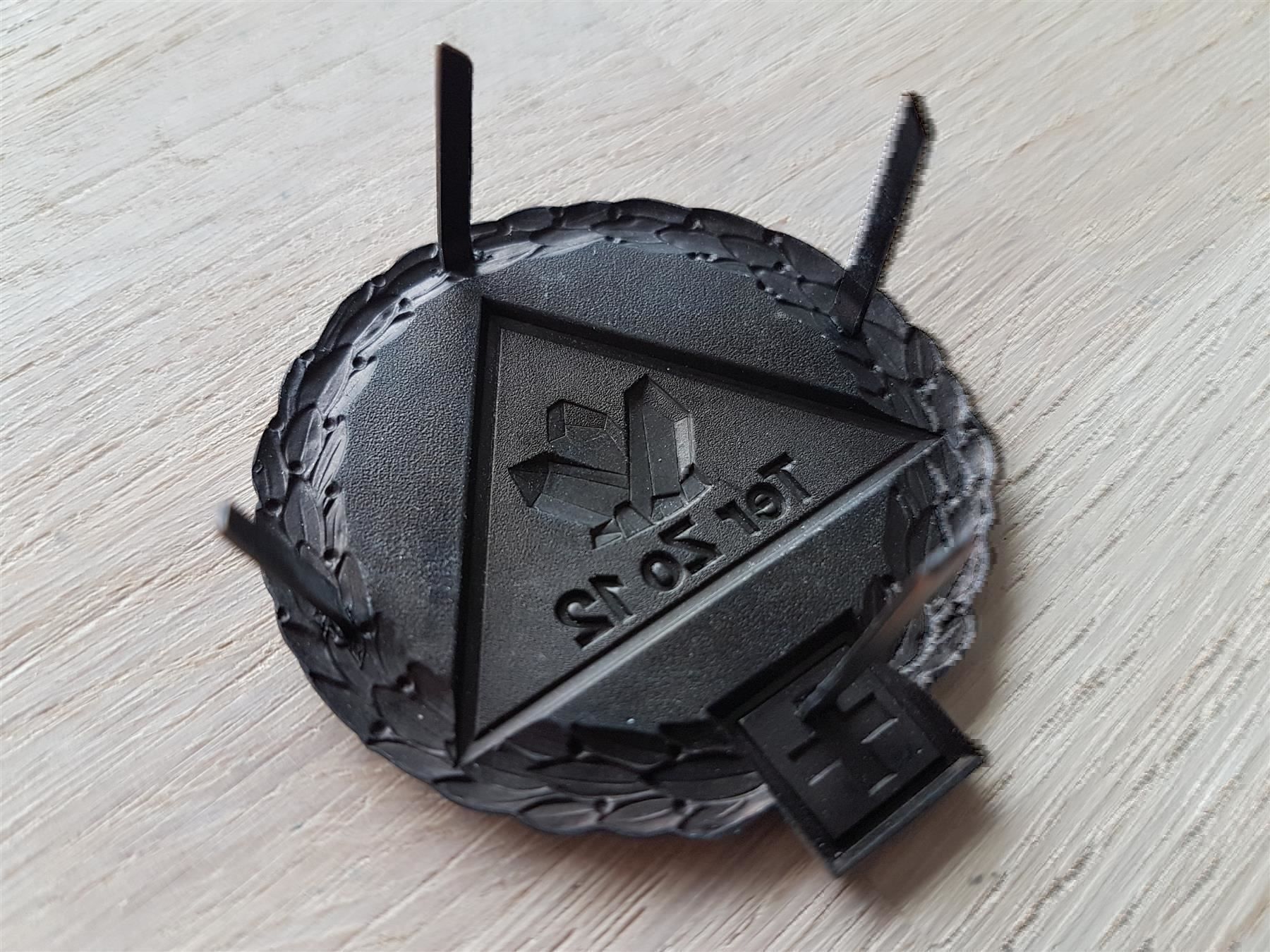 Placchette & Badge: Béret Emblem Ter Zo 12 – Usato da Erlinsbach venduto da S700 1