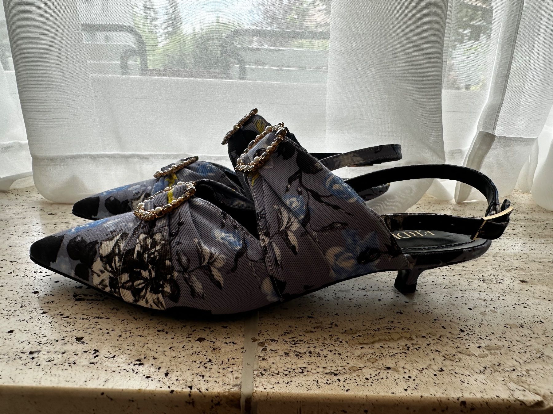 Damenschuhe: Erdem Kitten Heels – Neu (gemäss Beschreibung) aus Zürich von ScarletS 2
