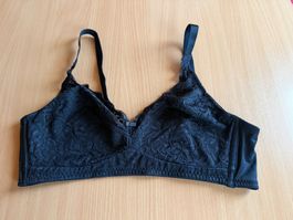 Body essential TCM Schwarzer BH, Grösse EU 90C | Neuer BH