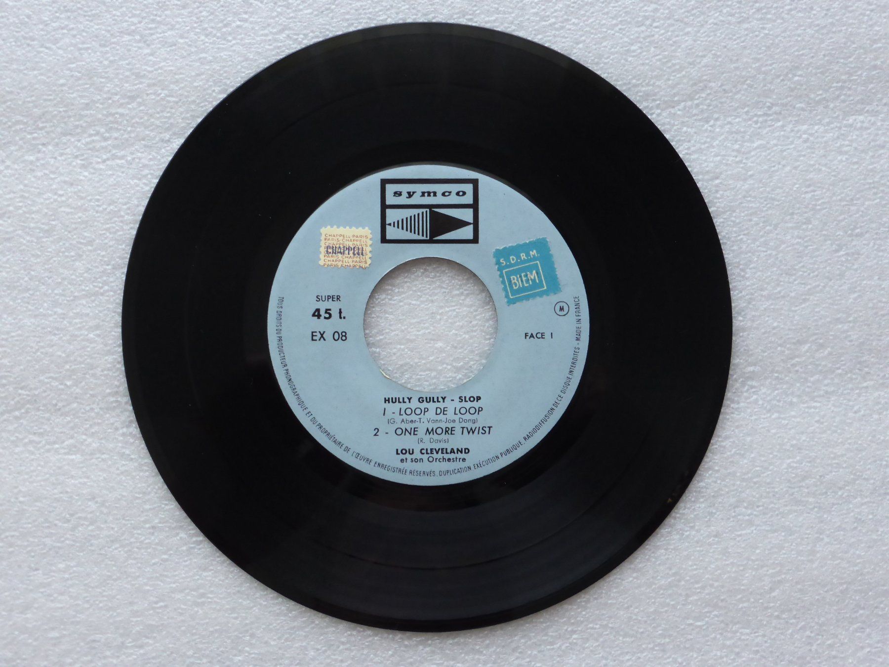 Schallplatten: Vinyl Single   EP  LOU CLEVELAND – Gebraucht aus Küssnacht am Rigi von Mondkinder 1