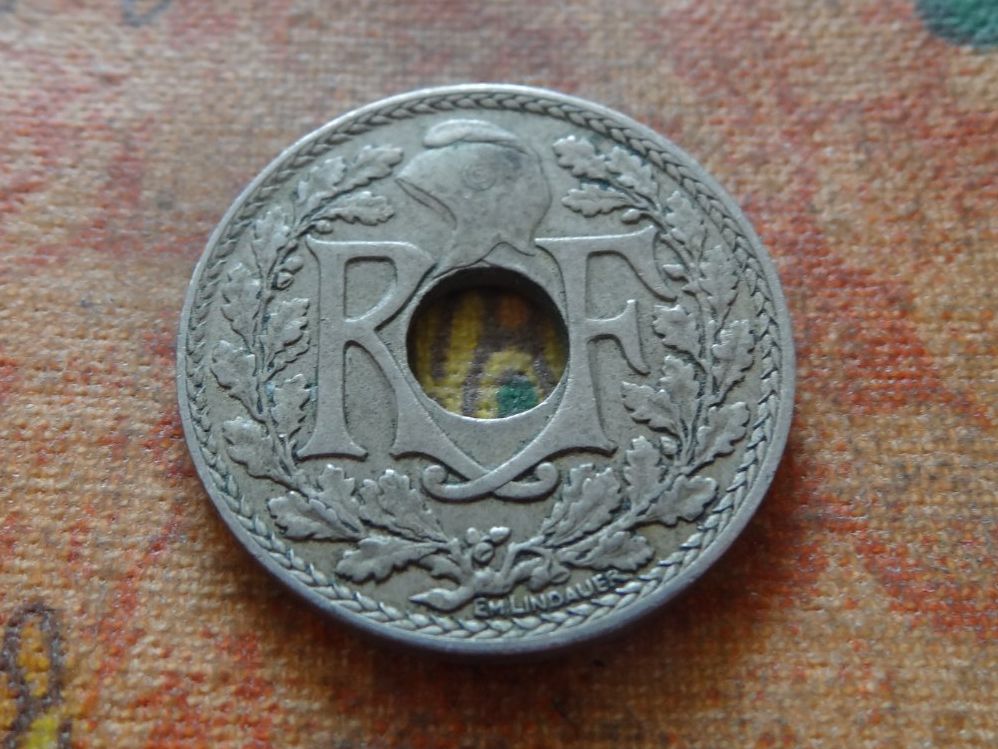 Alle Münzen: FRANCE  10 Centimes  1923 – Gebraucht aus Romanel-sur-Lausanne von Swift13 1