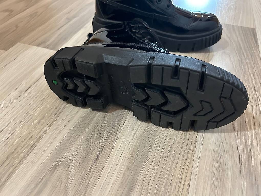 Timberland Scarpe da donna: Bottines noires Timberland – Nuovo (secondo la descrizione) da Saxon venduto da Nzo 2