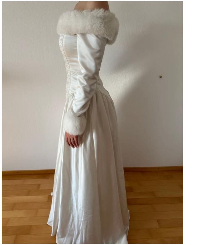 Vestiti: Traumhaftes Hochzeitskleid Gr.36/38 – Usato da Wagen venduto da Fosis 1