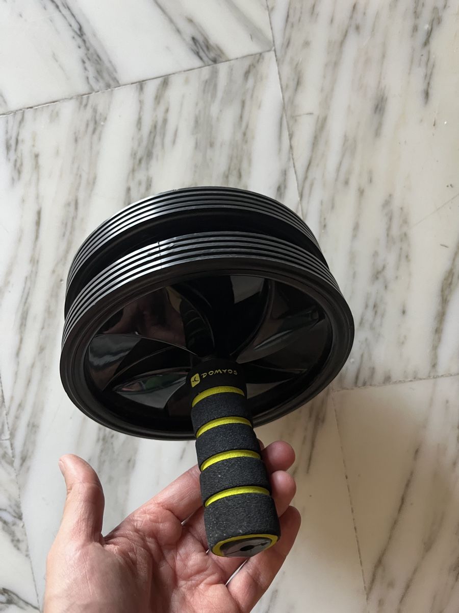 Decathlon Hometrainer: Ab wheel – Gebraucht aus Dietlikon von clf_g9mp