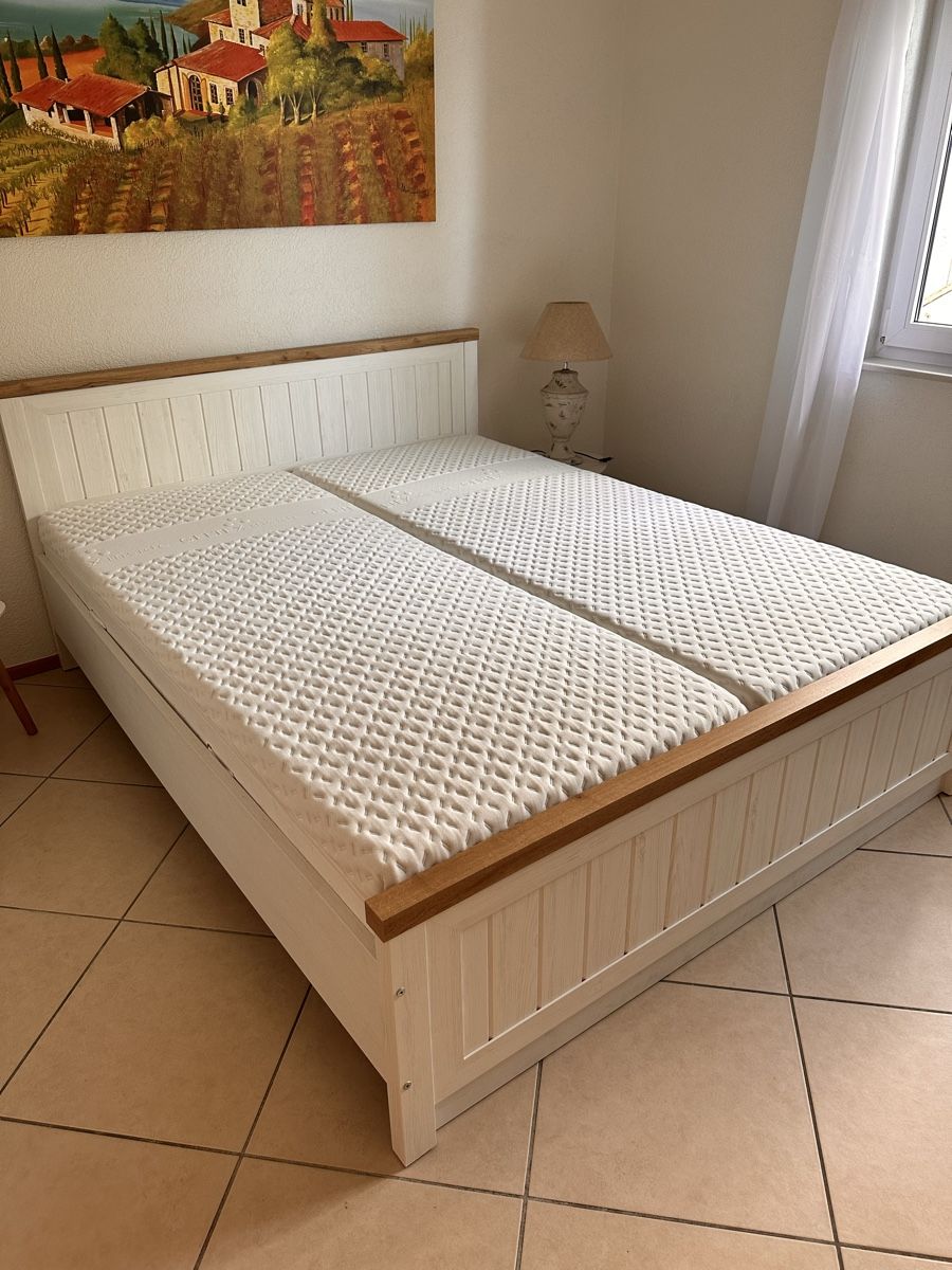 Letti: Bett 160x200  – Nuovo (secondo la descrizione) da Brissago venduto da Lueneli