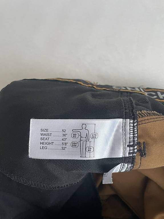 Snickers Pantaloni: Shorts (Snickers) – Usato da Zihlschlacht venduto da Chylmajster 4