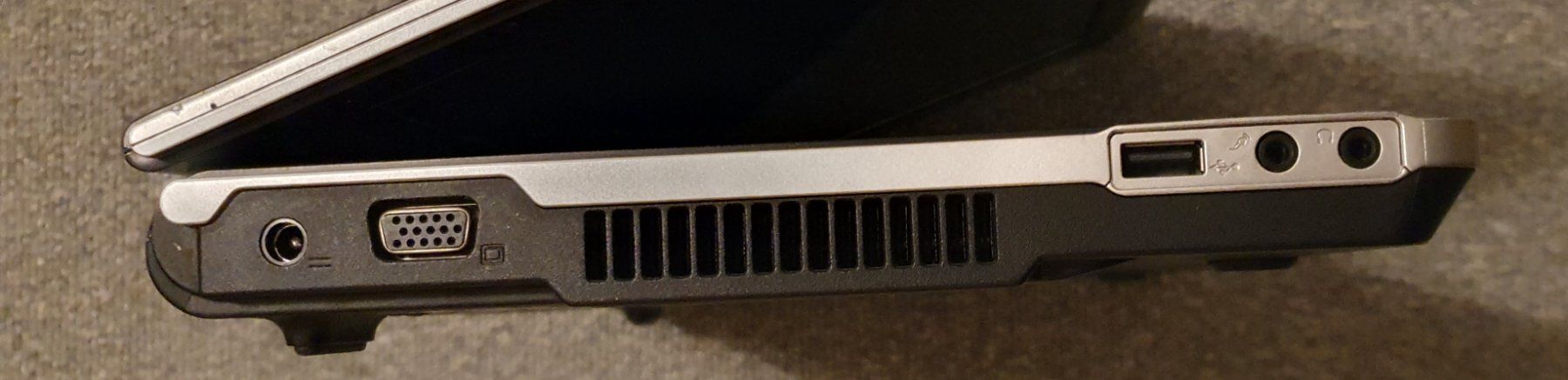 Notebook: Packet Bell Easy Note, Antix Linux, Akku defekt,mit Netzteil – Usato da Winterthur venduto da E-Frosch 4