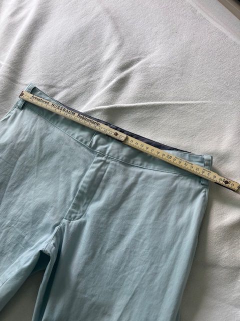 Peak Performance Pantaloni: Hose Damen hellblau PeakPerformance, 3/4-Hose – Usato da Pfäffikon ZH venduto da GZHDZV 4