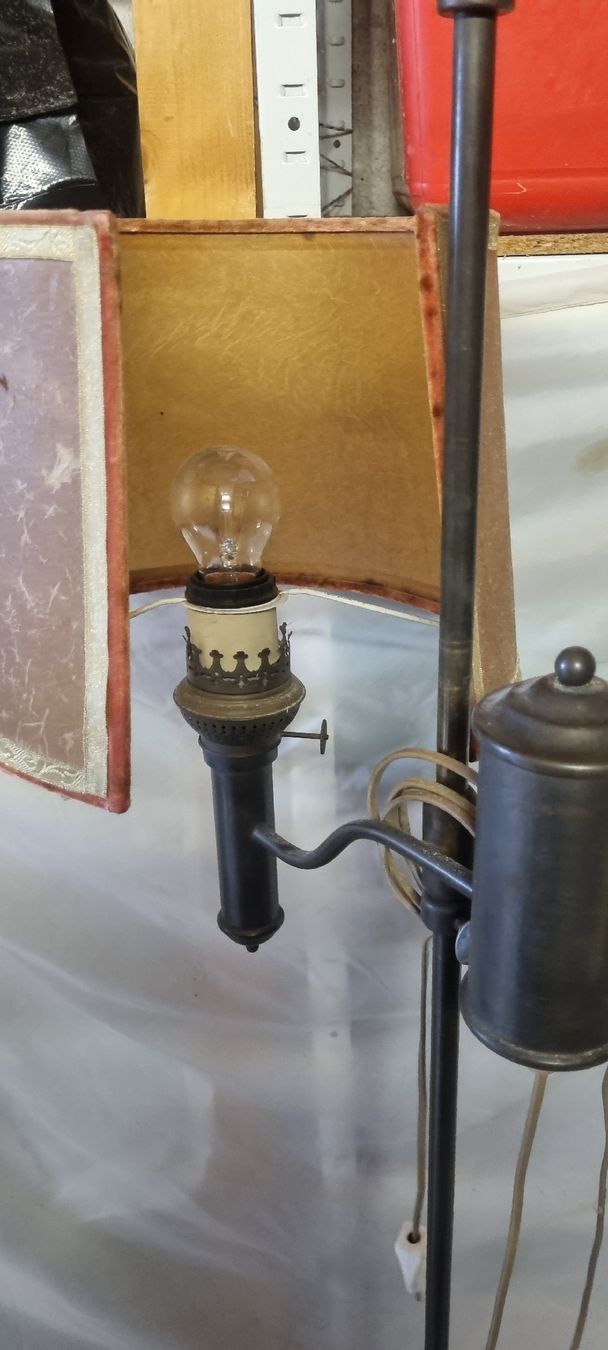 Lampade: antike Lampe – Usato da Wädenswil venduto da weihpos 1