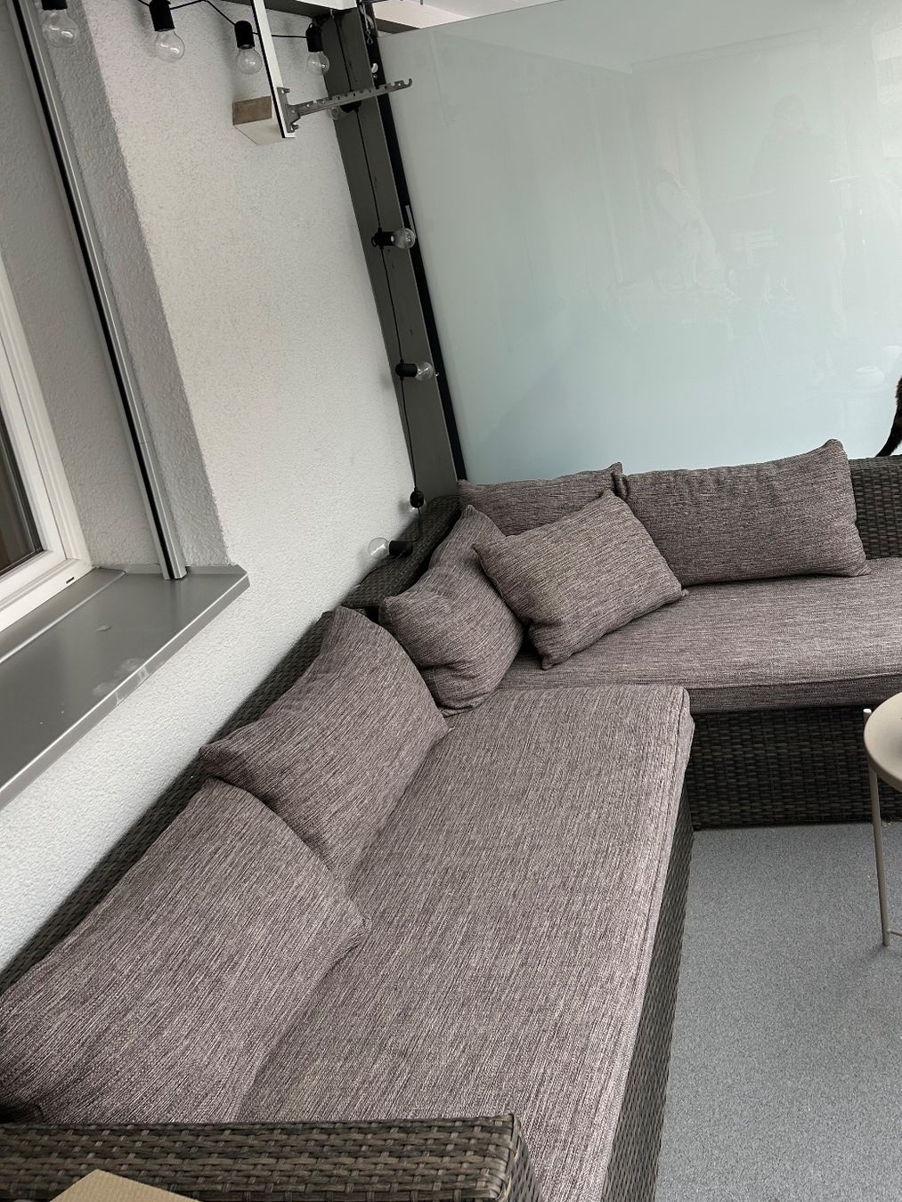 Sofas: Rattan Lounge inkl. Polster – Gebraucht aus Küssnacht am Rigi von qwertzuiopa- 2