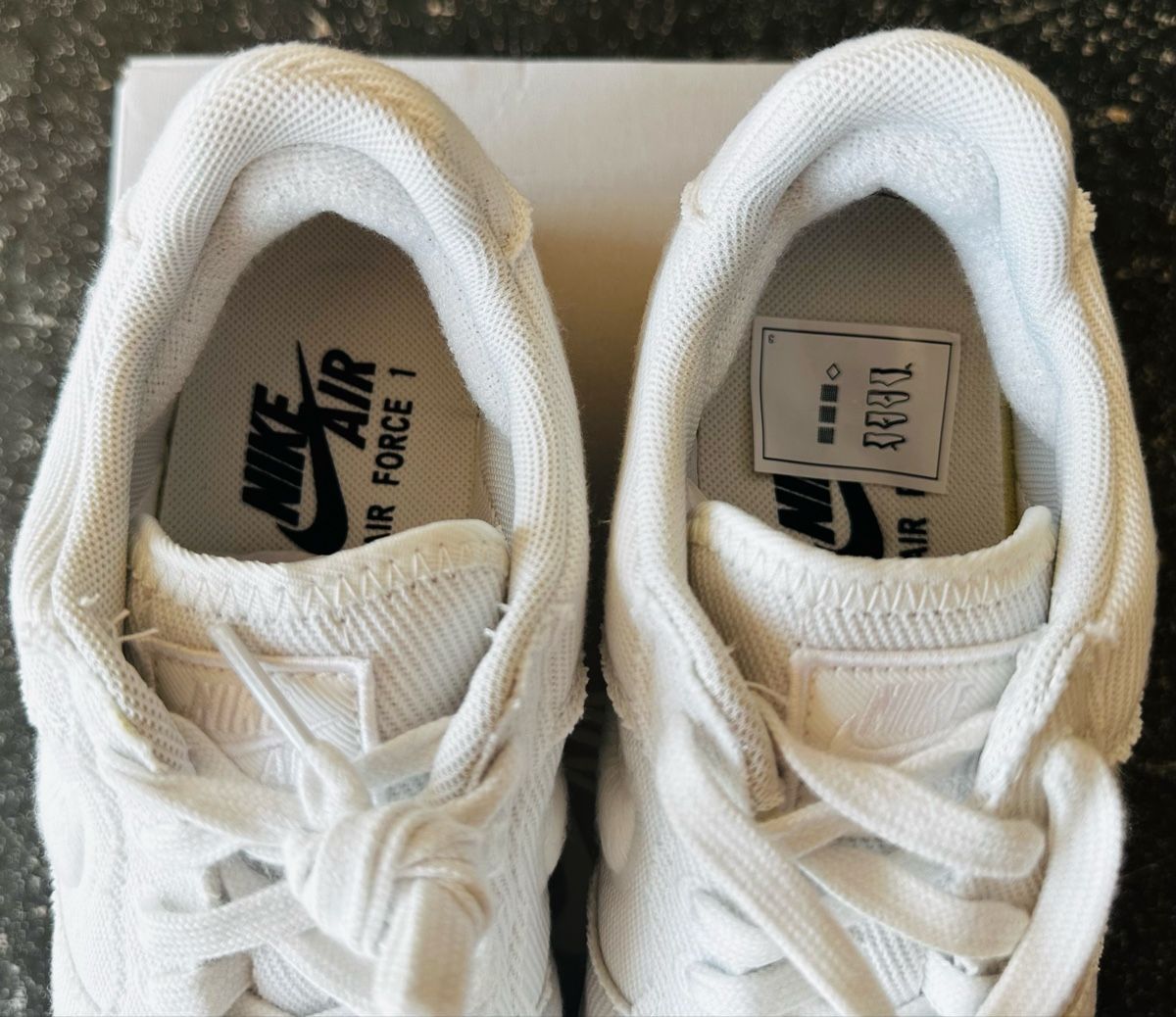 Nike Herrenschuhe: Air force 1 triple White – Neu und originalverpackt aus Biel/Bienne von Akwawini 4