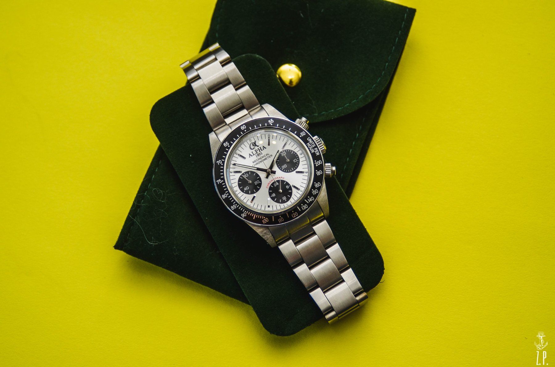 Orologi: Alpha Mechanical Chronograph Panda Daytona Vintage Design – Usato da Boswil venduto da ZPwatches 2