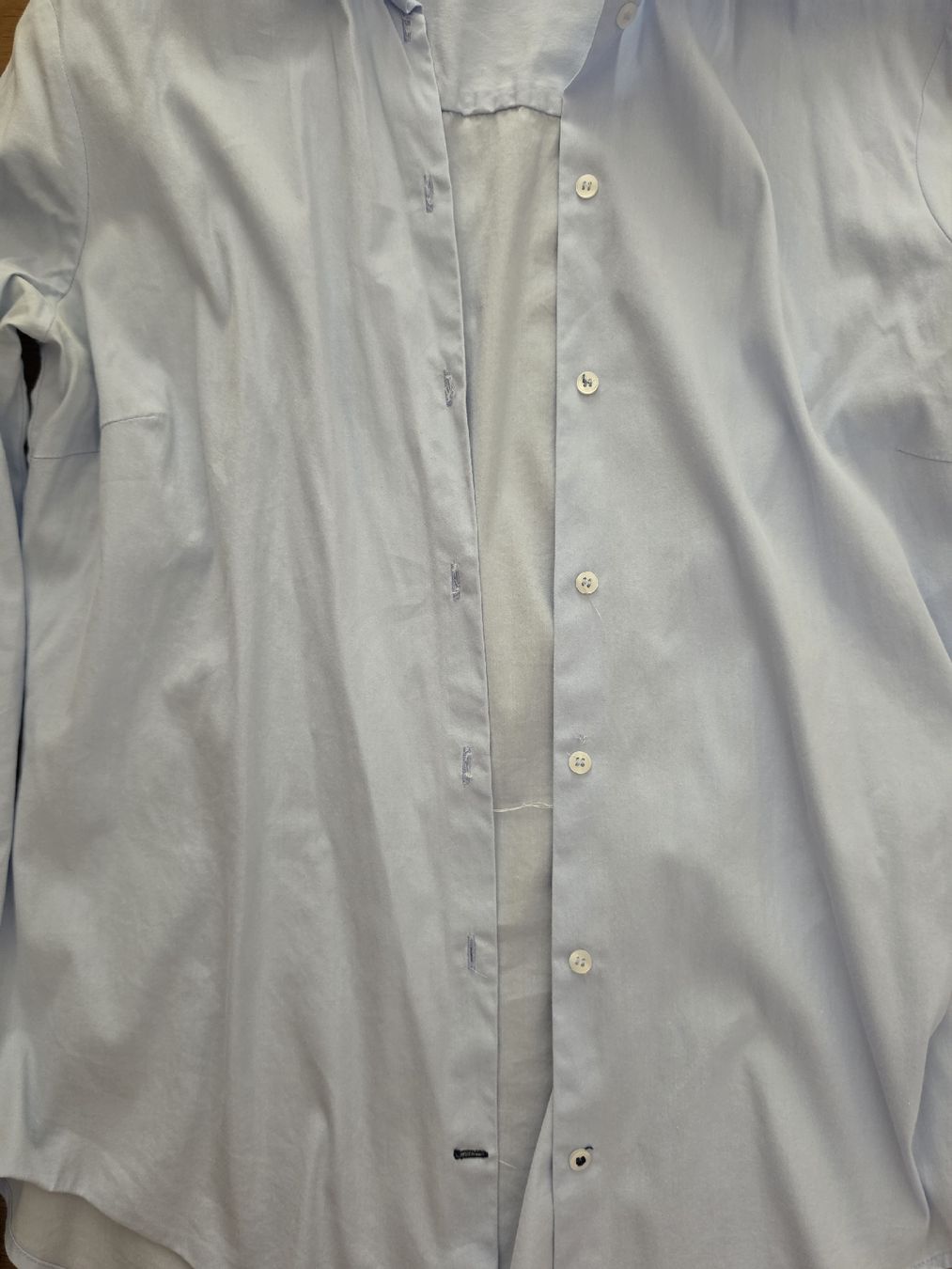 Camicette: Zara Basic Hemd hellblau Grösse M guter Zustand – Usato da Luzern venduto da oli_6x2r 1