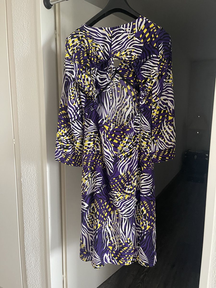 Vestiti: Kleid Seide – Nuovo (secondo la descrizione) da zürich venduto da dalia06 1