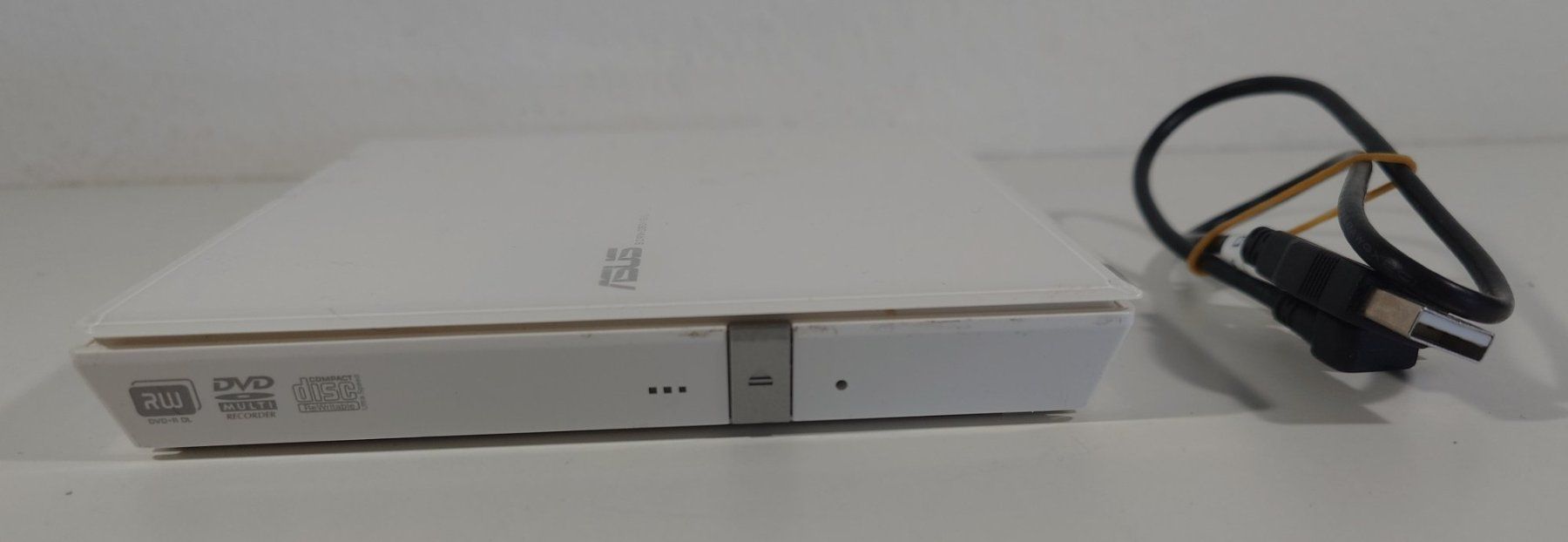 Asus Registratori: externer USB DVD-Brenner Asus SDRW-08D1S-U / Combo DVD & CD – Usato da Ostermundigen venduto da Chrisascht 1