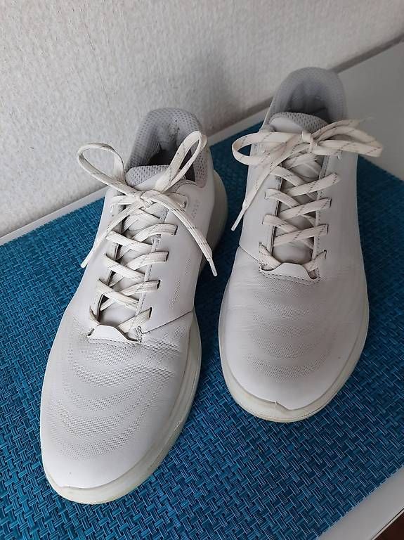 Ecco Scarpe da donna: Golfschuhe Ecco Damen, Gr. 41 – Usato da Abtwil SG venduto da Transrotor5