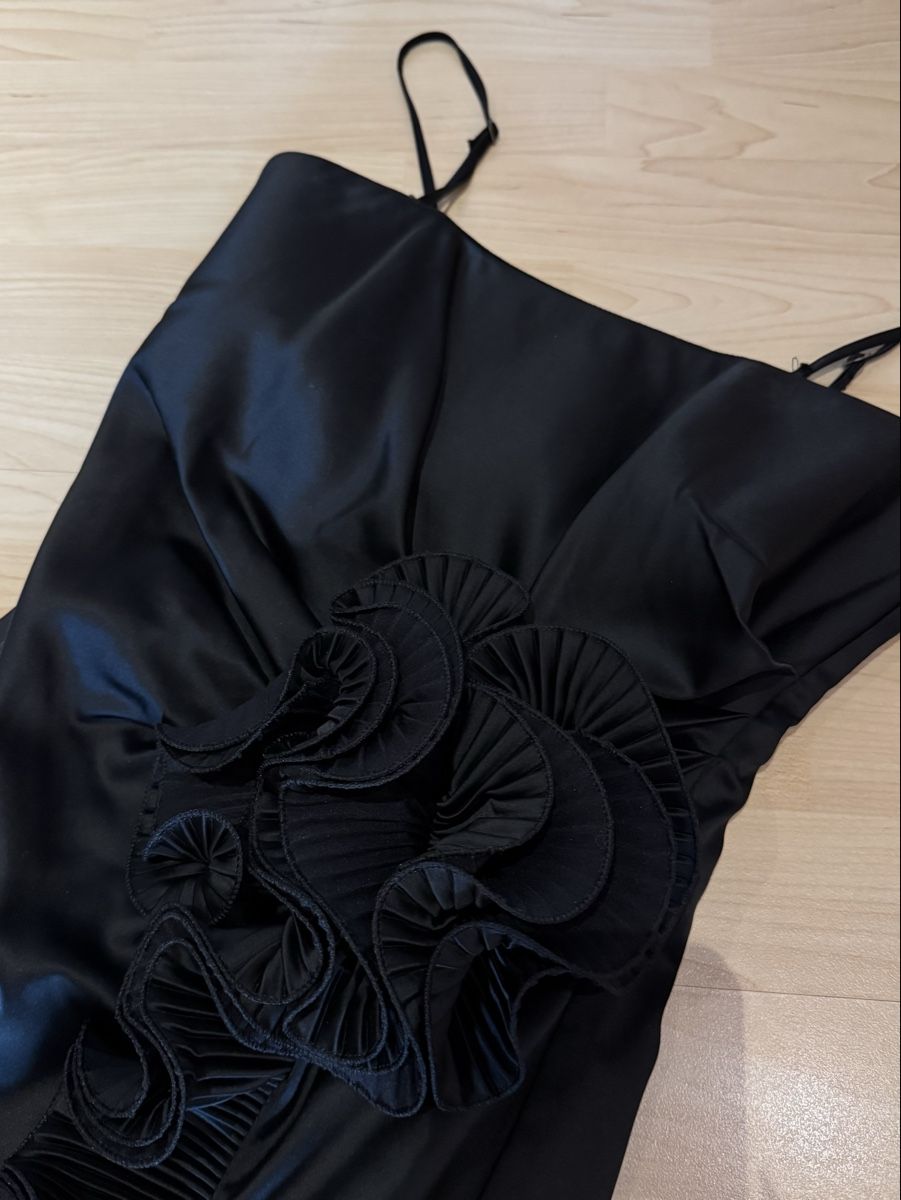 Vestiti: Schickes, schwarzes Kleid, Grösse 40 – Nuovo (secondo la descrizione) da Tuggen venduto da jess_gls06 1