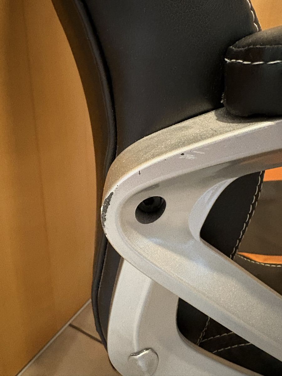 Sedie: Gaming Stuhl Schwarz/Orange – Usato da Zürich venduto da Miljam 2